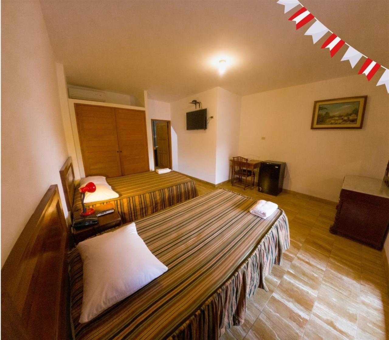 Hotel El Huarango Ica Luaran gambar