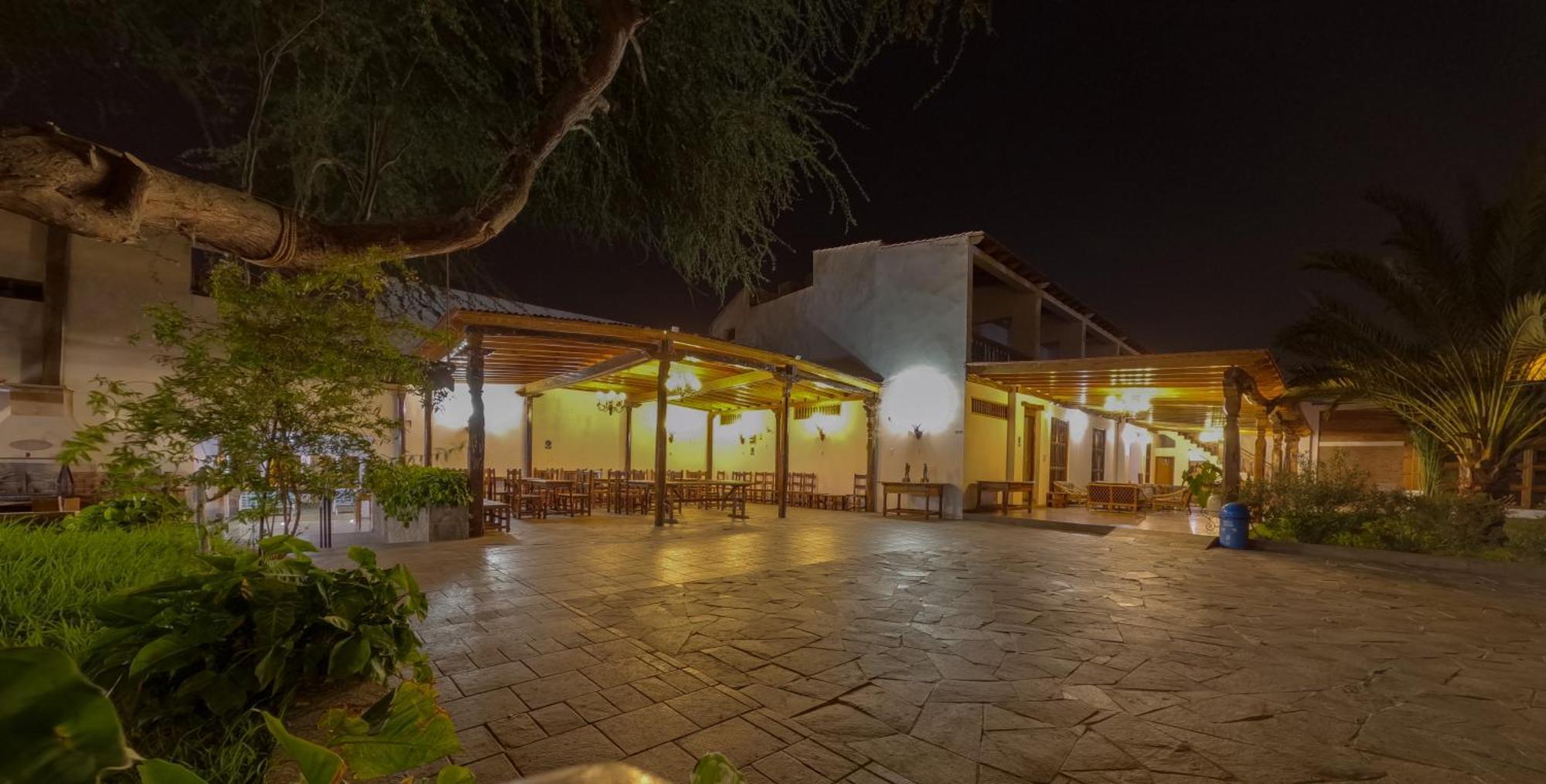 Hotel El Huarango Ica Luaran gambar