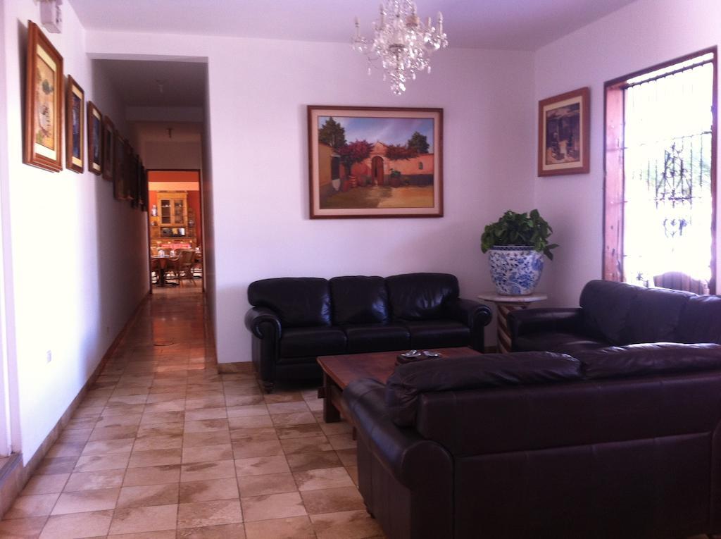 Hotel El Huarango Ica Luaran gambar