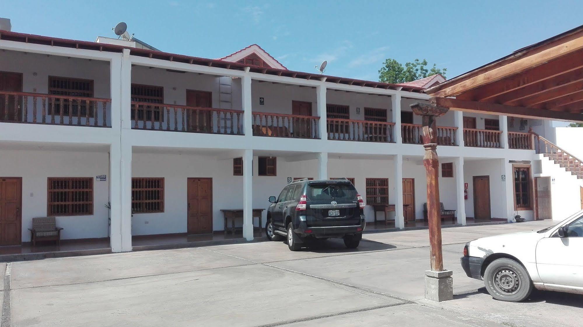 Hotel El Huarango Ica Luaran gambar